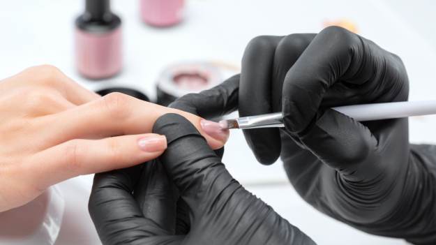 To nie żel niszczy płytkę, a to, co robisz..